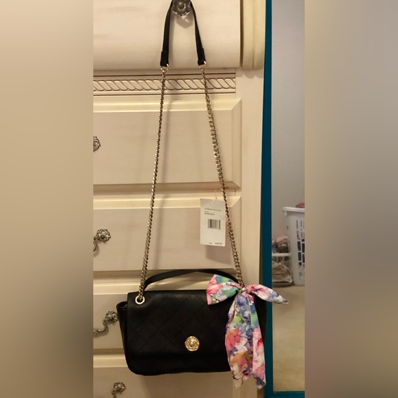 🆕🔥Betsey Johnson Black Quilted Shoulder Bag with Floral Scarf/Crossbody - Picture 4 of 12